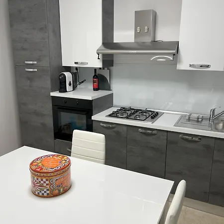 Le Tre Scimmiette Chic Apartment