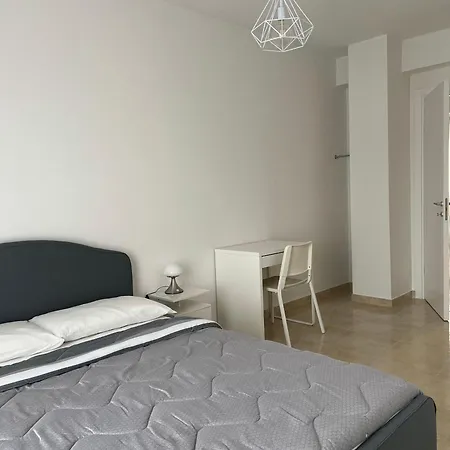 Le Tre Scimmiette Chic Apartment *