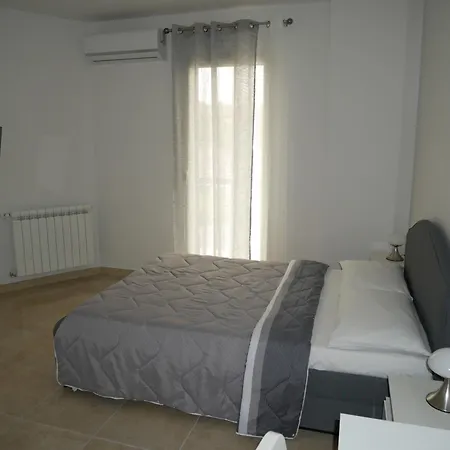 Le Tre Scimmiette Chic Apartment *